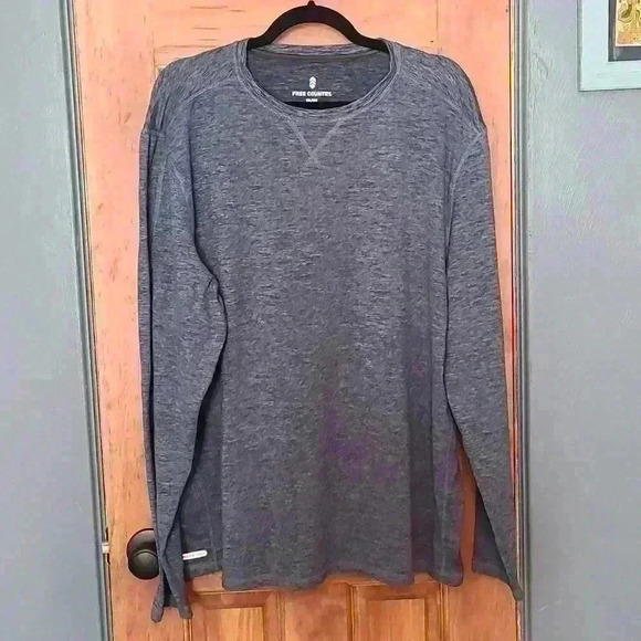 Free Country Long Sleeve - Picture 2 of 8